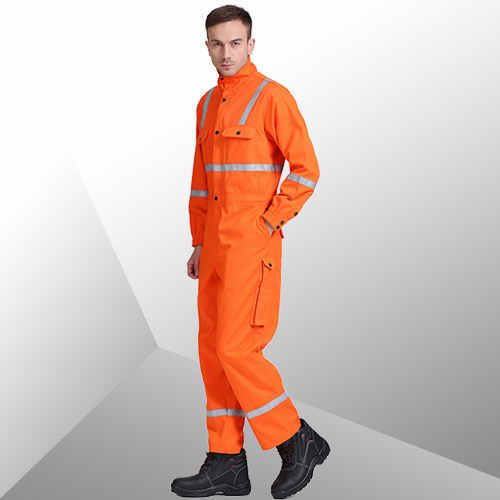 阻燃勞（láo）保服的分類