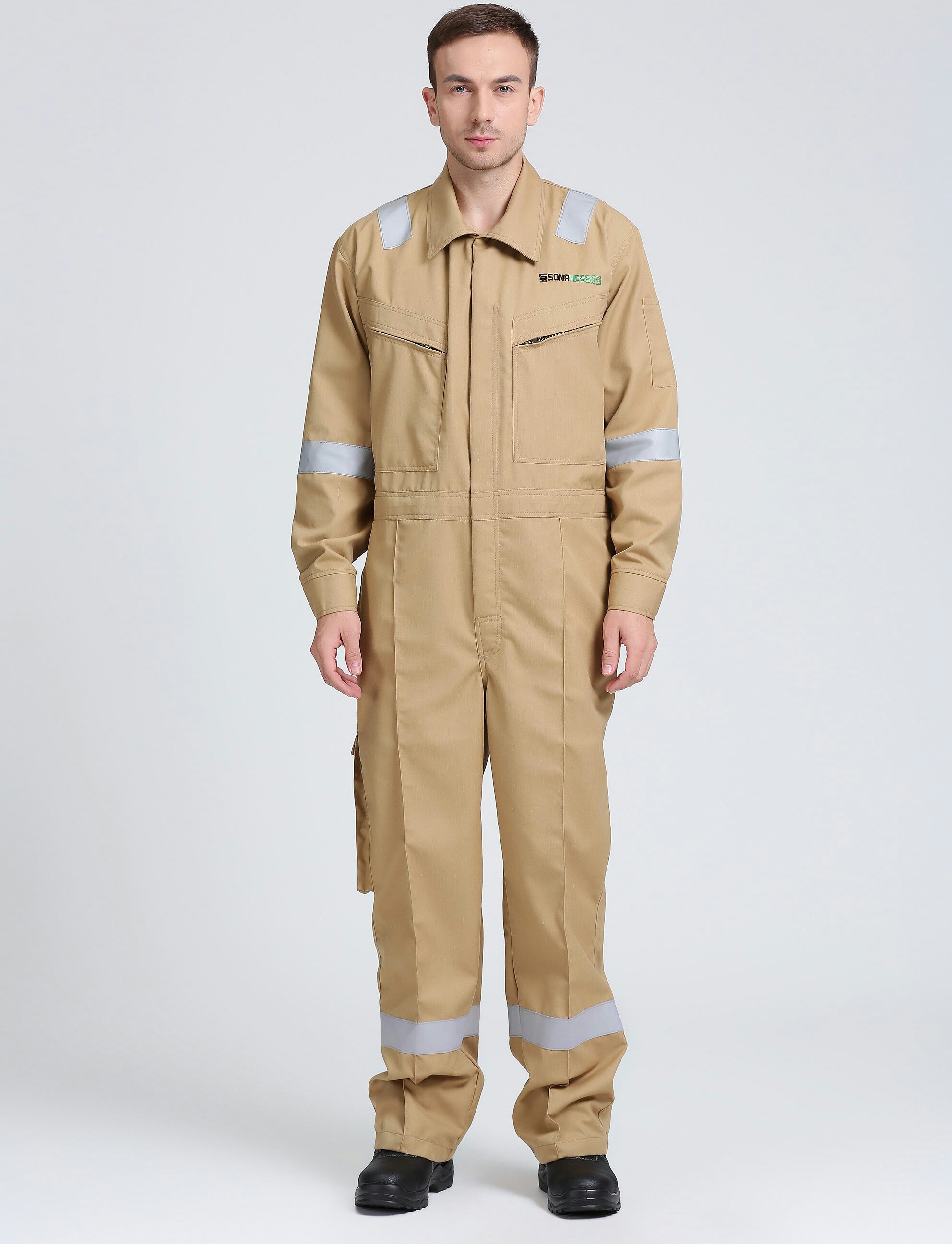  阻燃服的維修保養和保存方（fāng）法