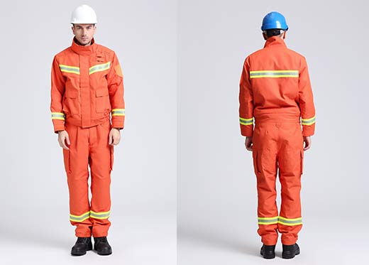 搶險救援服的介（jiè）紹和性能參數的具體分析