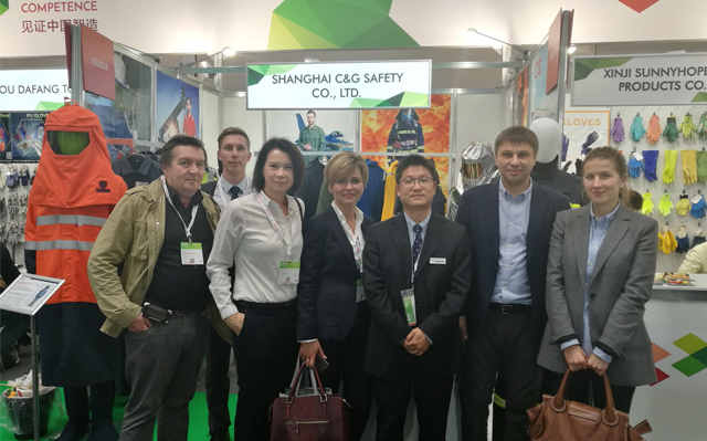 上海香蕉视频免费下载（gé）第31屆（jiè）德國A+A國際安全(防護（hù）/勞保（bǎo）)展（zhǎn）覽會圓（yuán）滿成功