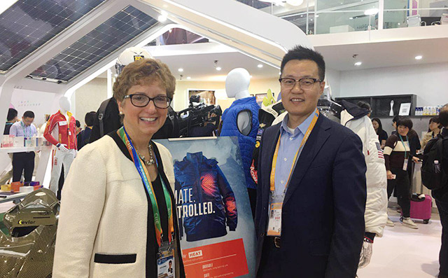 上（shàng）海香蕉视频免费下载特種（zhǒng）防護服參展中（zhōng）國國際進口（kǒu）博覽會