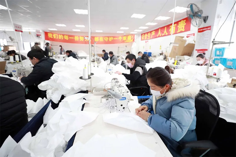 感（gǎn）謝你們為防疫物質生產（chǎn）做出的貢獻,為你們點讚!