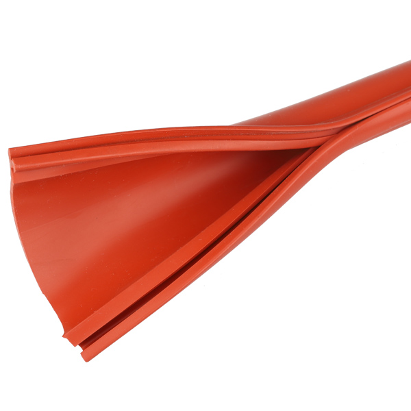 卡（kǎ）扣式（shì）絕緣套管