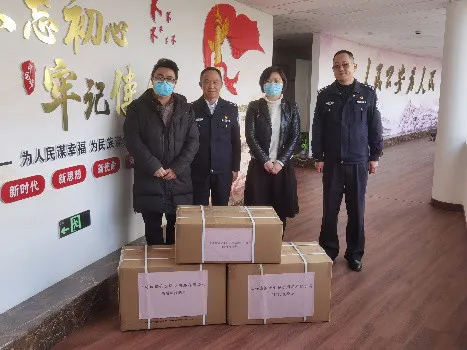 &ldquo;您護我周全（quán） 我護您安全&rdquo;香蕉视频免费下载春節公（gōng）安慰問行